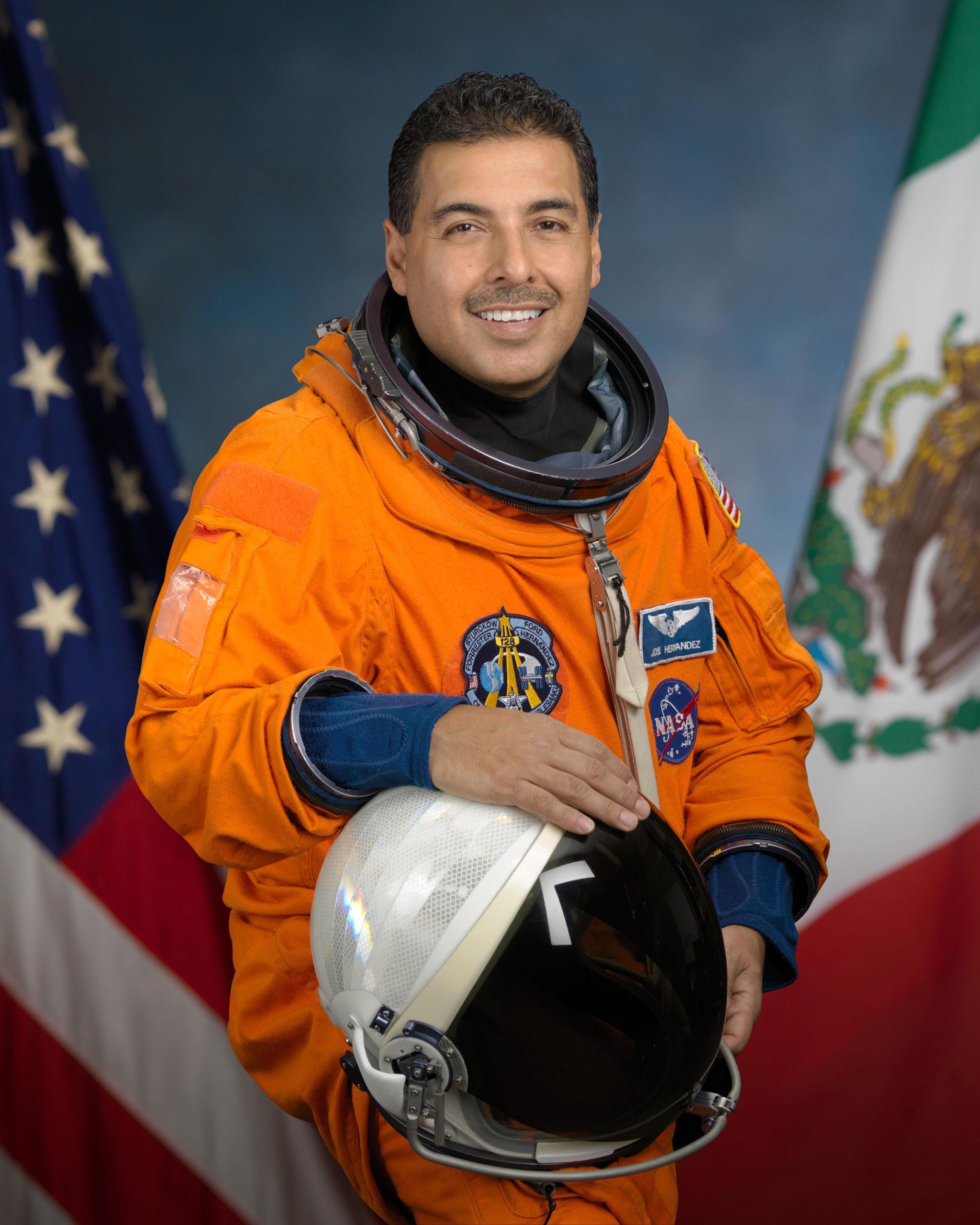 José M. Hernández